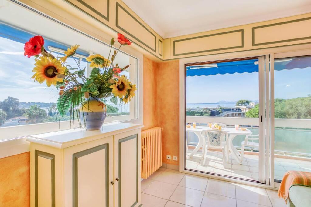 A6- 2 Bdr Incredible Sea View - Ac, Garage & Terrace Apartman Antibes Kültér fotó
