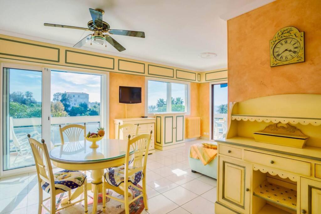 A6- 2 Bdr Incredible Sea View - Ac, Garage & Terrace Apartman Antibes Kültér fotó