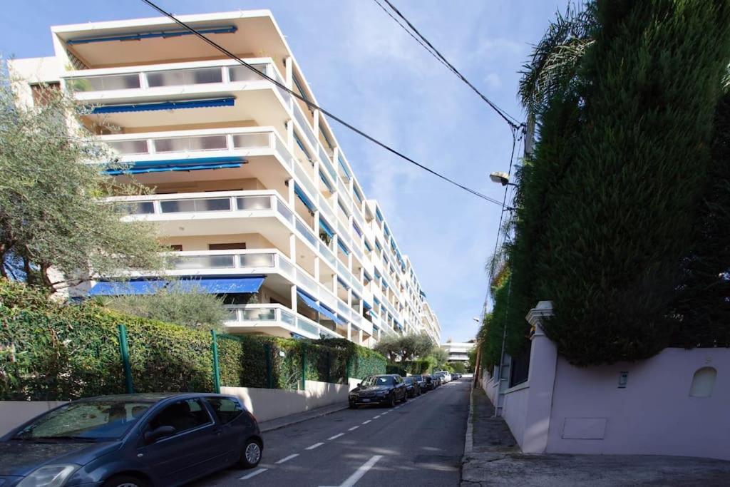 A6- 2 Bdr Incredible Sea View - Ac, Garage & Terrace Apartman Antibes Kültér fotó